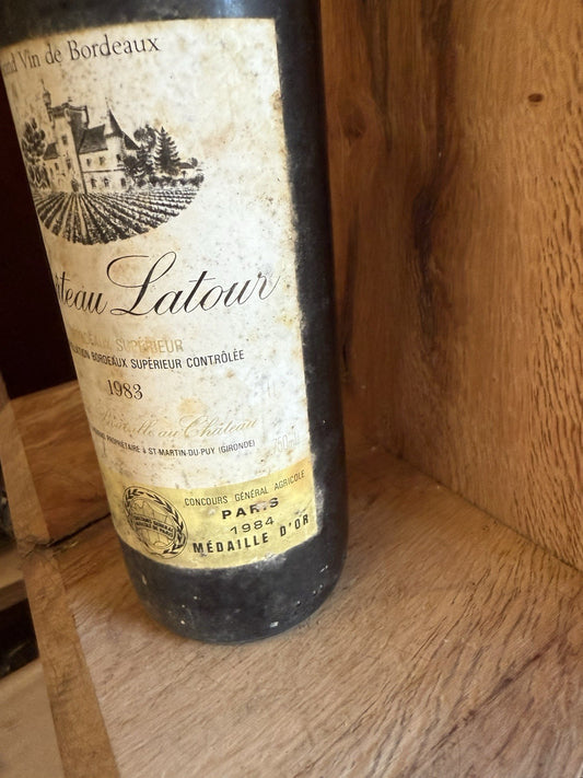 Chateau Latour 1983 Bordeaux Superior not grand cru or pauliac
