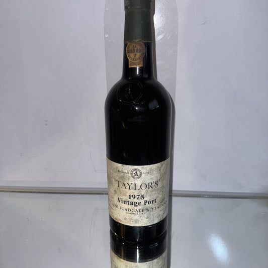 1975 Taylor Fladgate Vintage Port Excellent condition