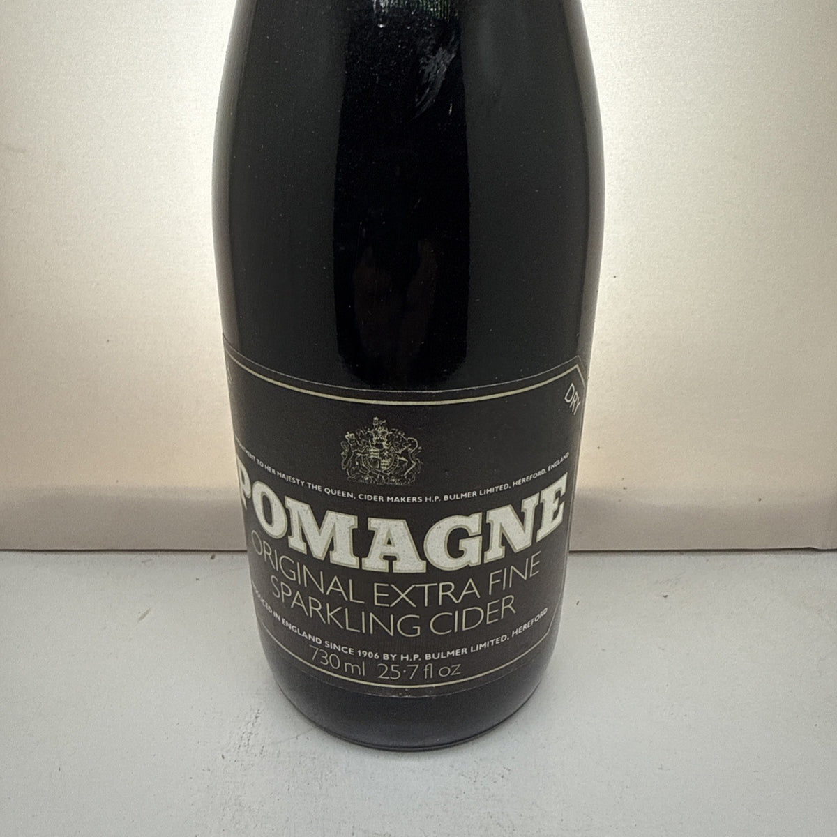 HP Bulmer Pomagne Dry 1979 (730 ml)￼novelty Display Only ! Do Not Drink!!
