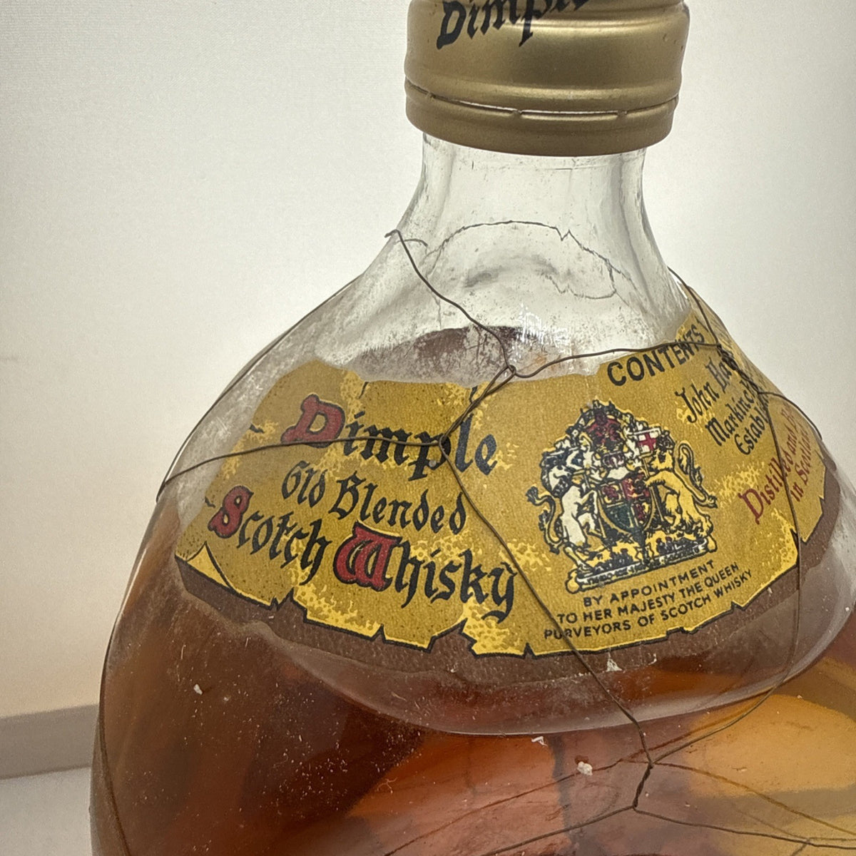 Dimple Blended Scotch Whisky · 1L Vintage Globe Bottle · 70s/80s · Sealed