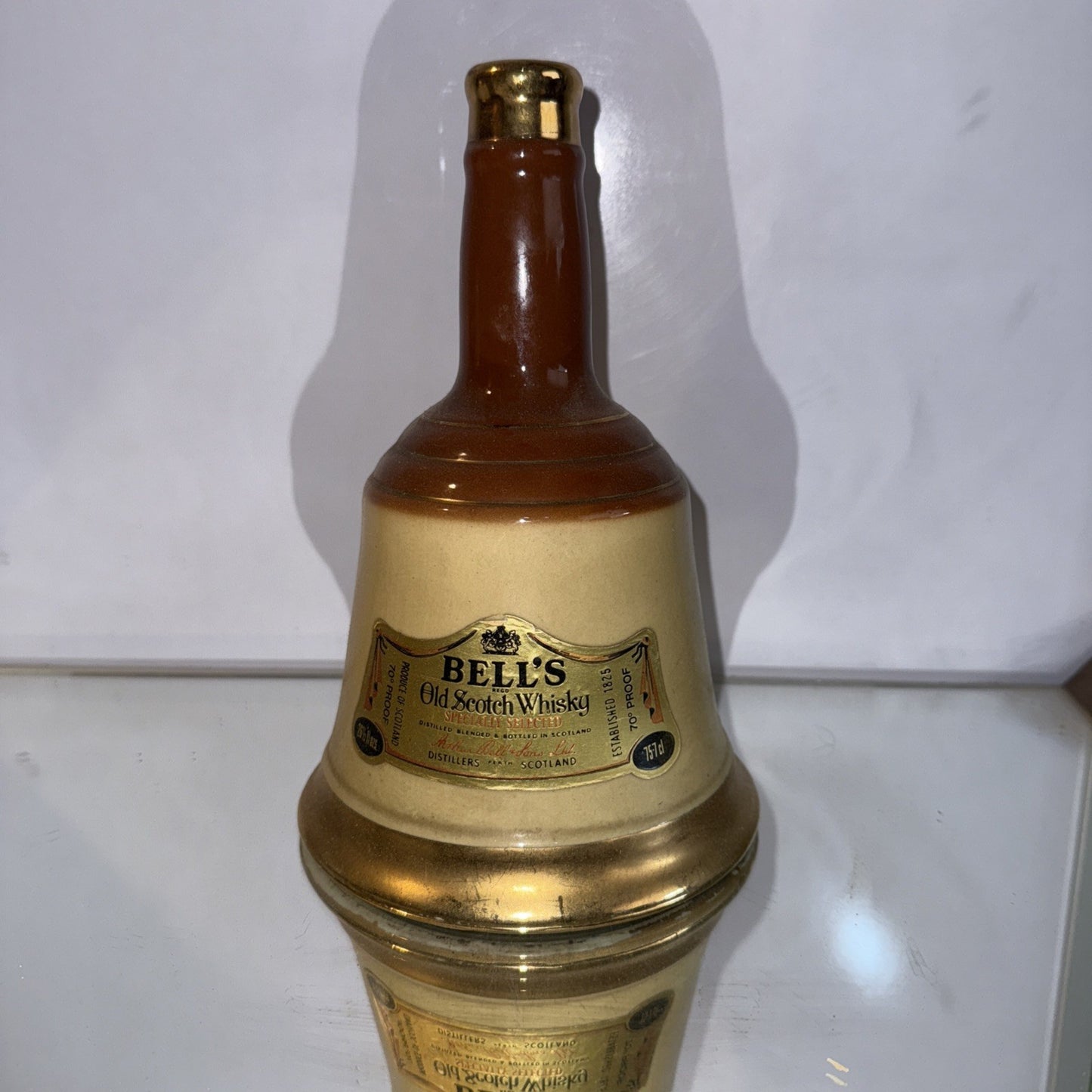 FULL decanter of Bells Whisky 75cl Bottled 1970s  royal vintage 70%proof Version