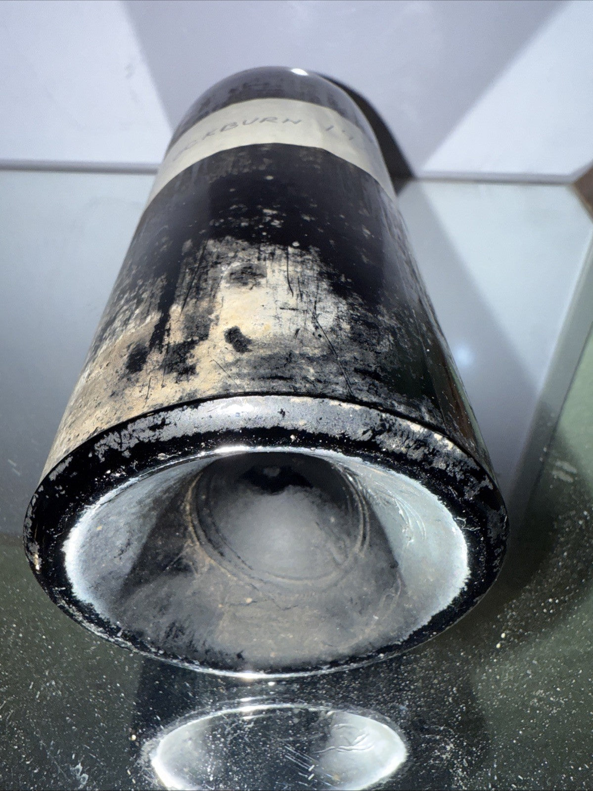 Cockburns 1935 Vintage Port ( Ai Checked For Confirmation Of Age) High Fill