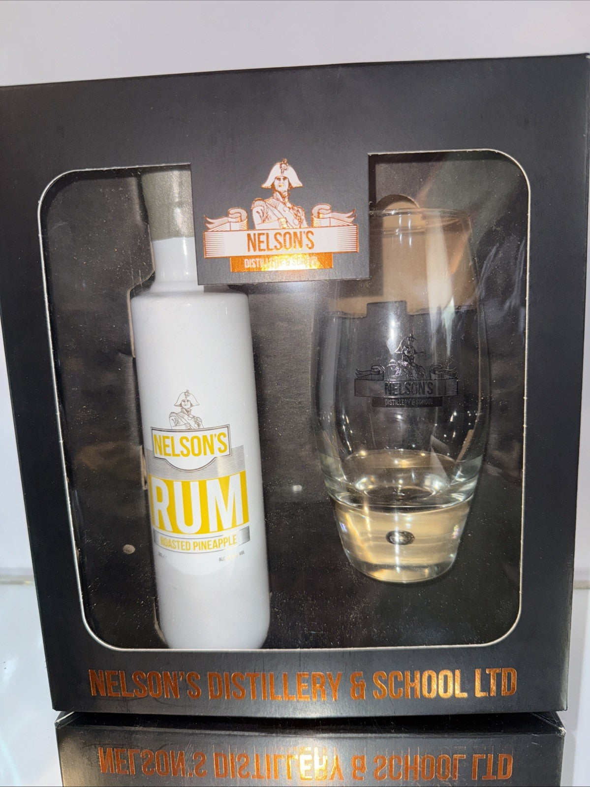 Nelson's Toasted Pineapple Rum 20cl Gift Pack With Nelson's Tall Glass