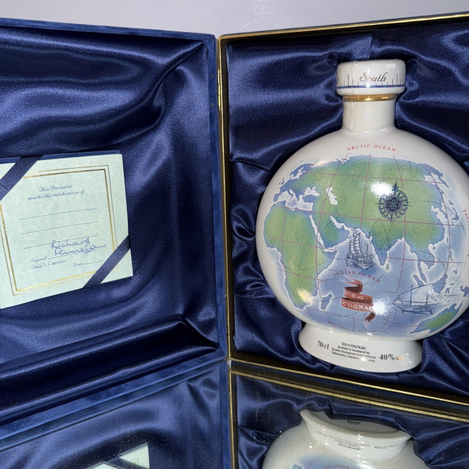 Scotia Duncarron International XO Cognac Globe Decanter (70cl, 40% ABV)
