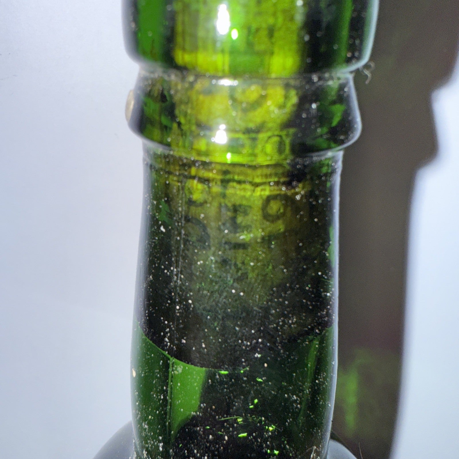 Dow's 1963 Vintage Port (Pos 1953 ) Unmarked Bottle Cork Shows 19?3 Prob 1963