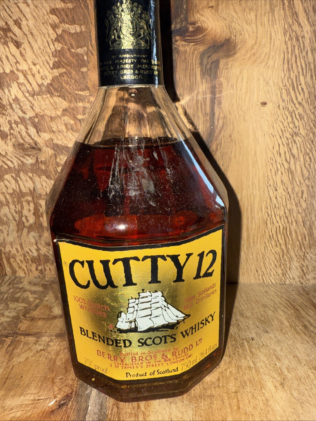 Cutty 12 Blended Scotch whisky 1970s Bottled 26 2/3 FL OZ And 70% proof vintage