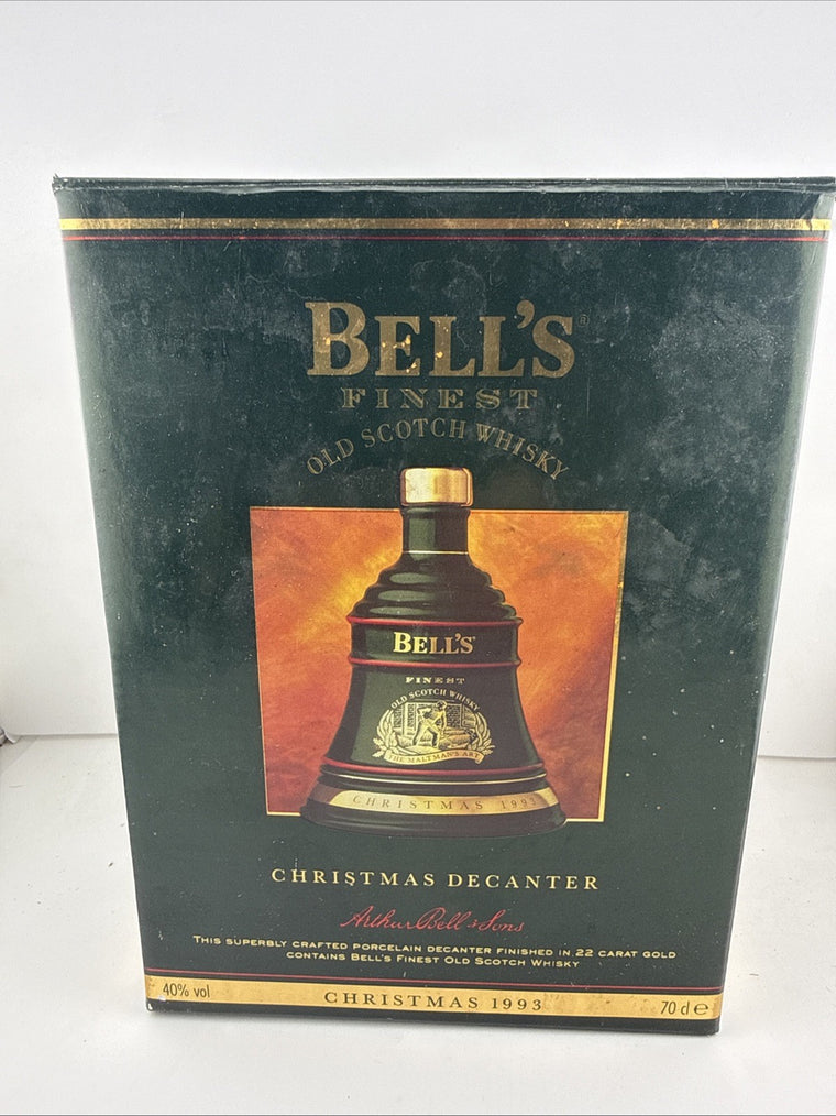 Bell’s Extra Special 1993 Christmas Bell Decanter 8 Year Old 70cl Full