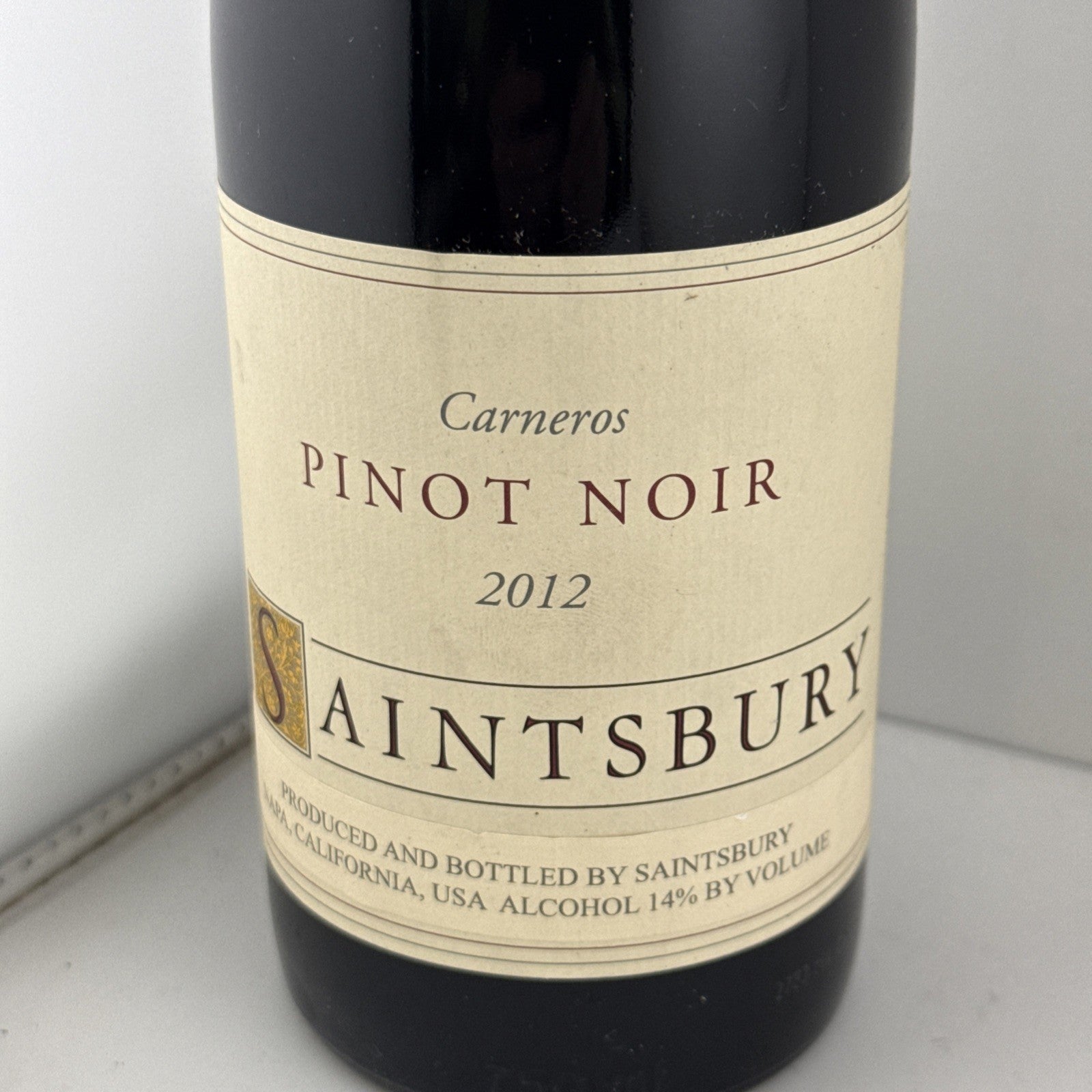 Saintsbury Carneros Pinot Noir 2012 California Red Win