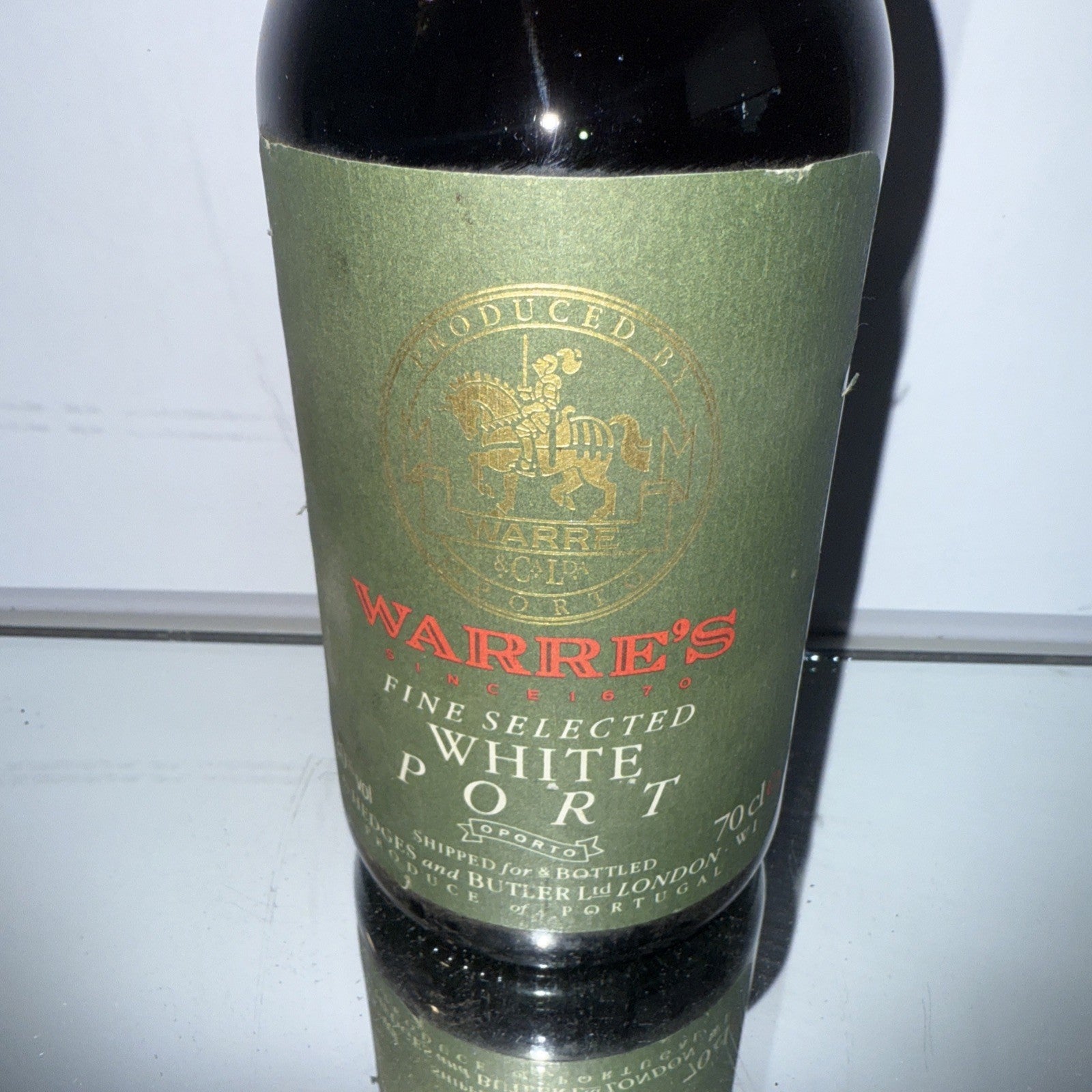 Warre's Fine Selected White Port For Hedges And Butler