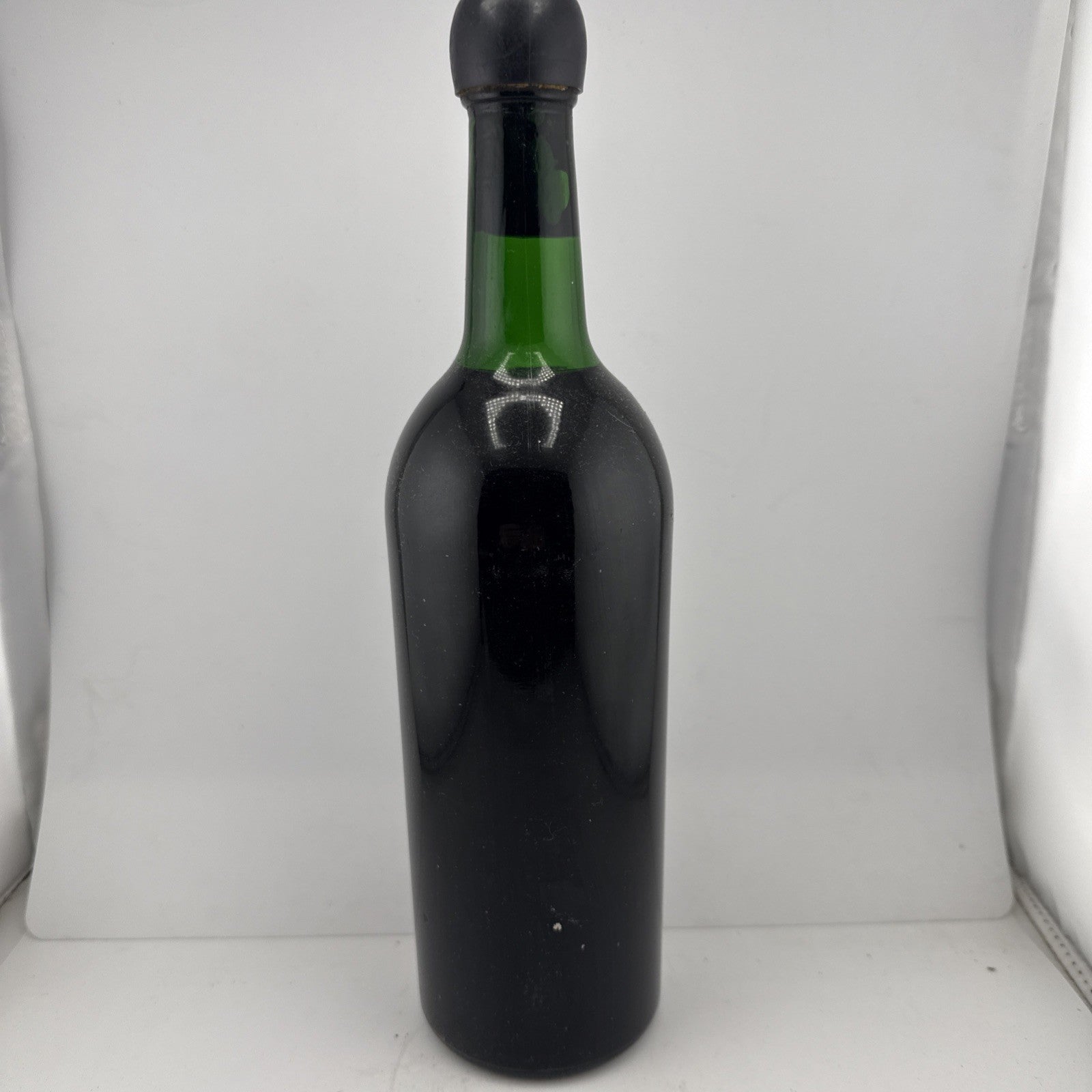 1963 Taylor Vintage Port Wax Top Wooden Stopper No Label