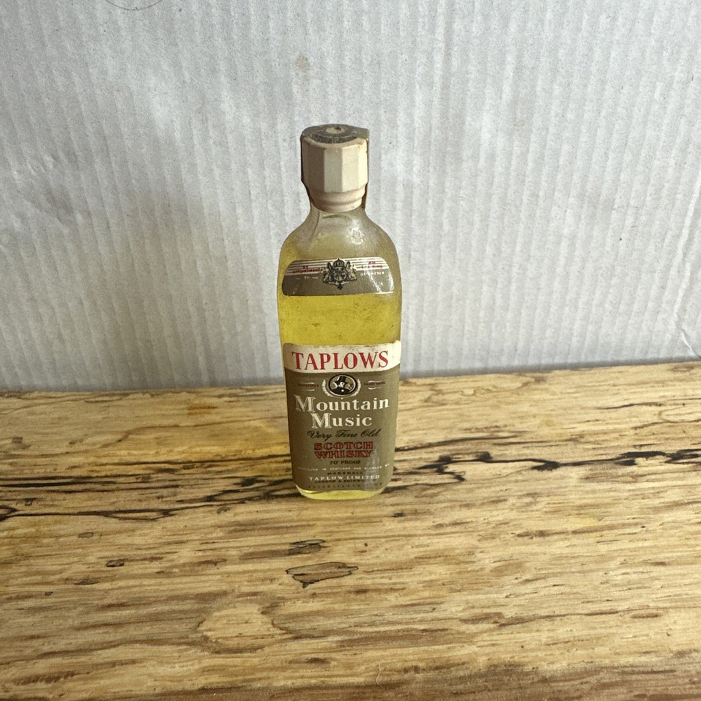 Mountain Music blended Scotch whisky Mini Miniature 1960s Looks Like 10ml