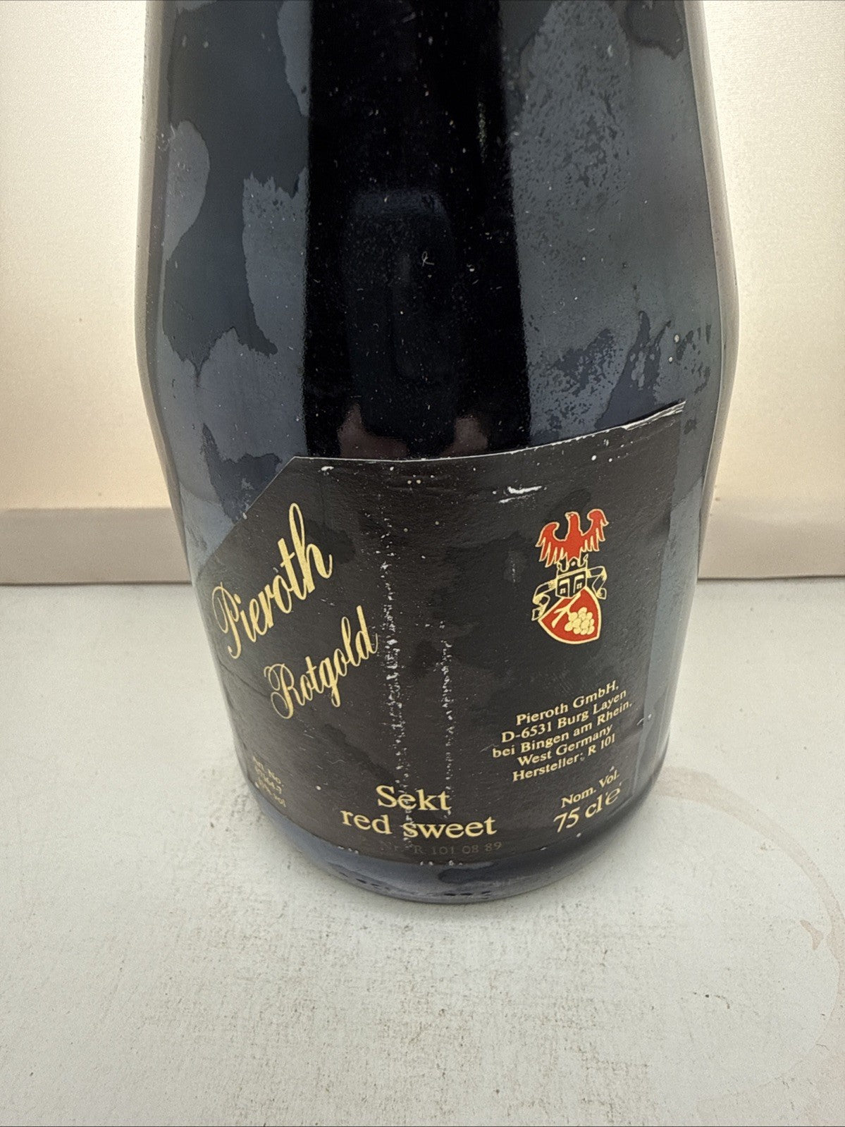 Pieroth Rotgold Red Sweet Sekt 1989 Still Sparkling And Drinks Well! Rare!