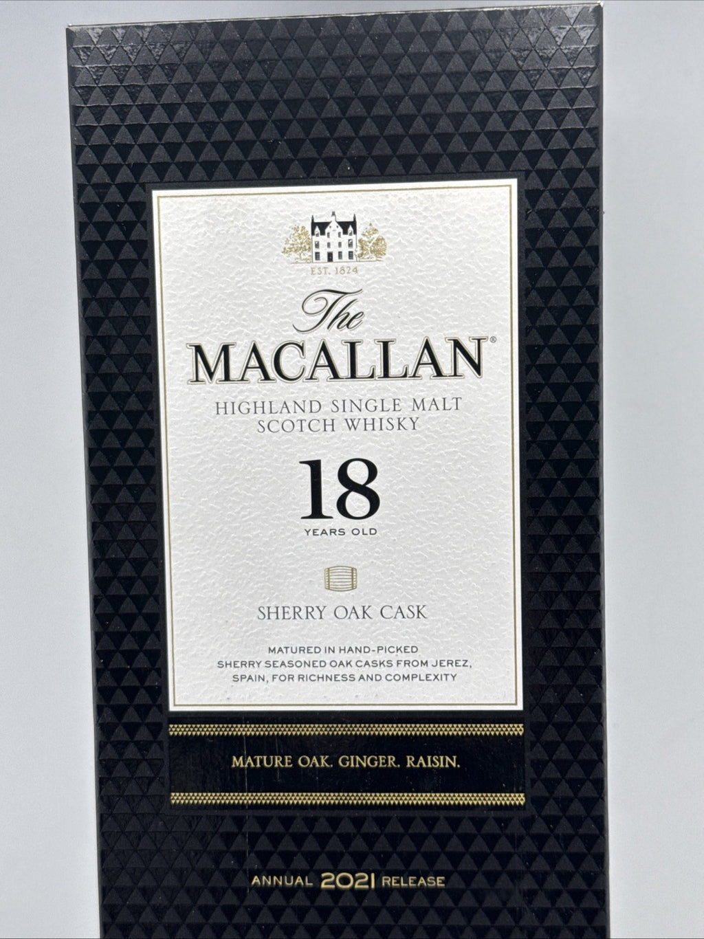 The Macallan 18 Year Old Sherry Oak Cask Single Malt Scotch Whisky 70cl 2021