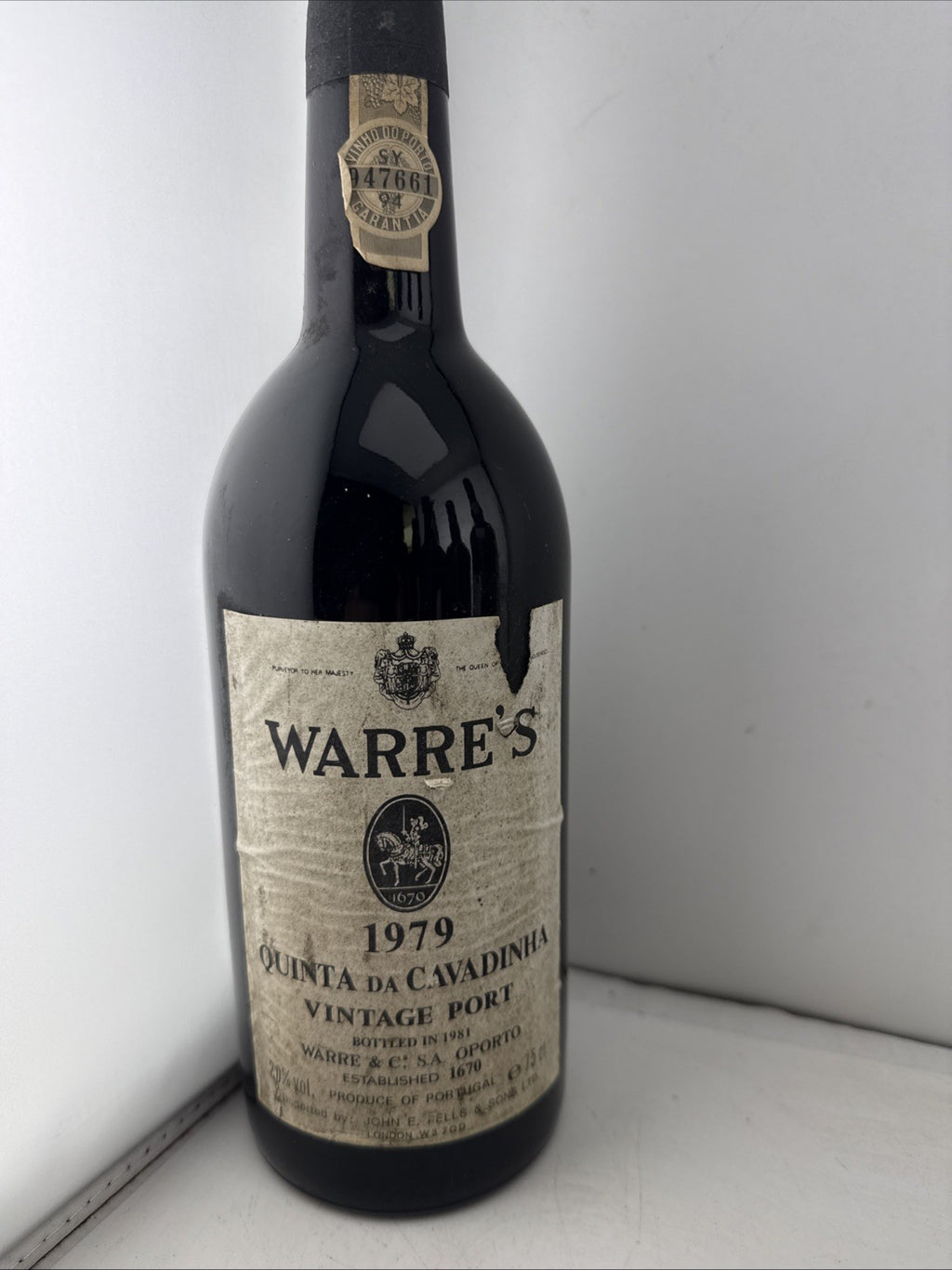 Warre’s 1979 Quinta da Cavadinha Vintage Port 75cl 20% Bottled 1981
