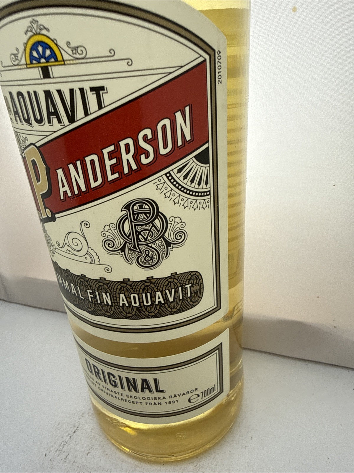 O.P. Anderson Organic Aquavit Swedish Aquavit 40% 700ml Cheapest Delivered In Uk