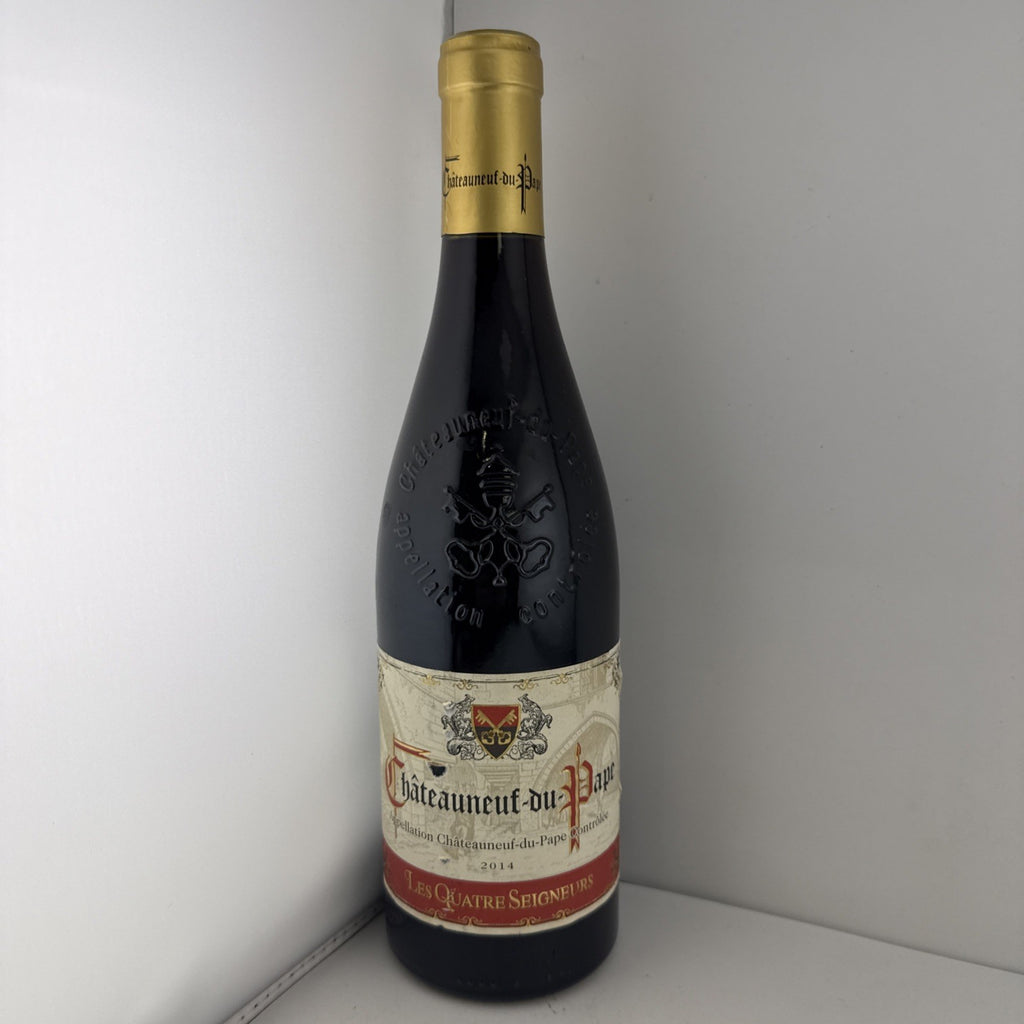 Les Quatre Seigneurs Chateauneuf-du-Pape 2014 Red Wine 75cl