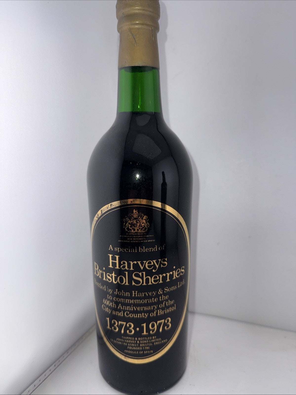 Harveys Bristol Sherries 600th Anniversary 1973 Special Blend 75cl