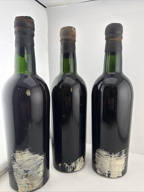 Taylor's 1960 Vintage Port No Label Good Fill.. One Bottle! not all 3! value