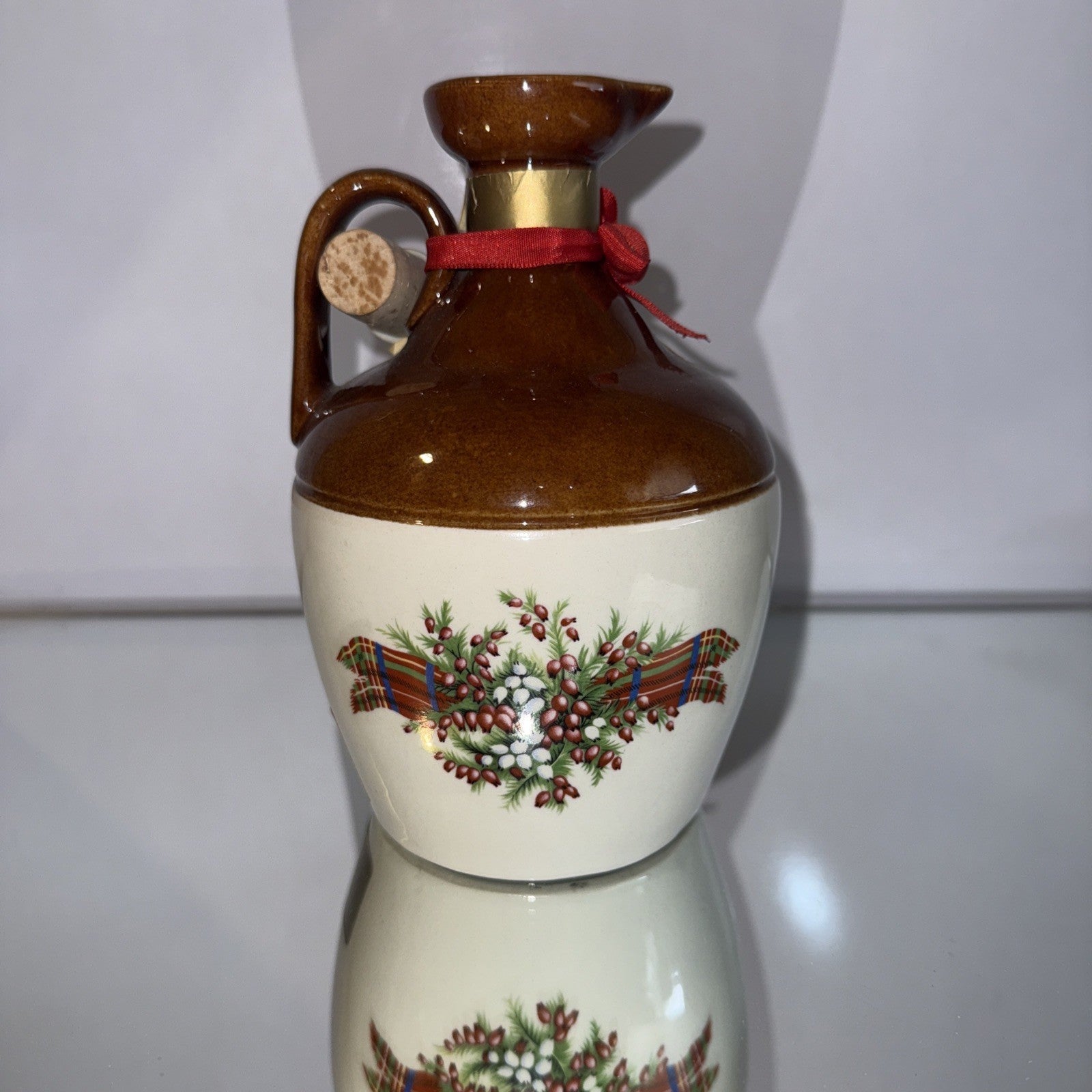 Rutherford And Co Scotch Whisky decanter (full) Gamebird Series 1980s