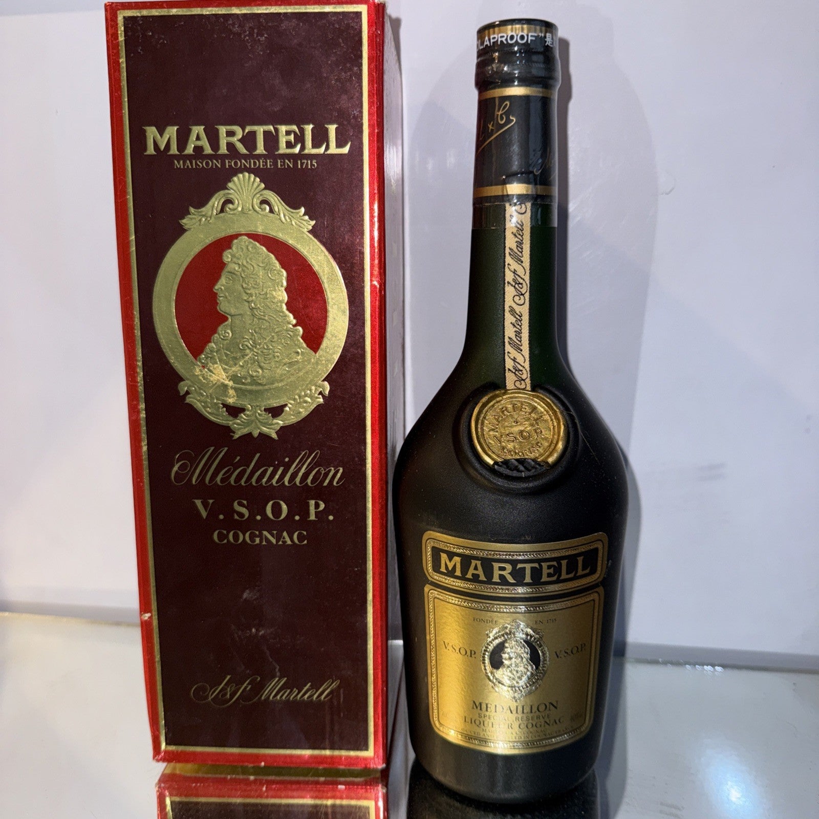 Martell Médaillon VSOP – Special Reserve Liqueur Cognac 1980-85