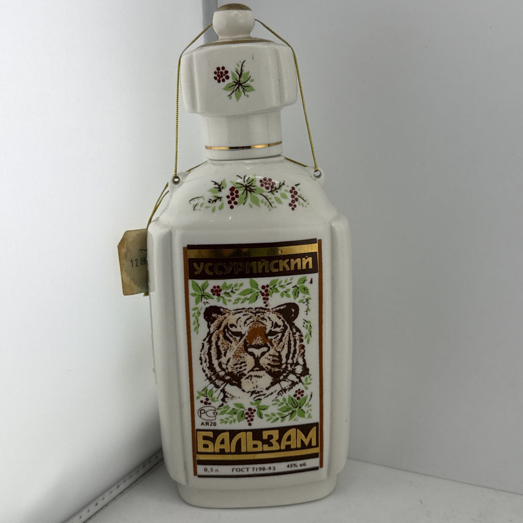 Ussuriysky Balsam 0.5L 45% Russian Herbal Liqueur Tiger Bottle