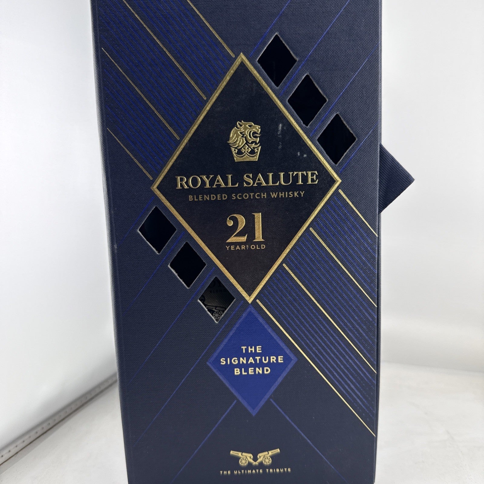 Royal Salute 21 Year Old Signature Blend Scotch Whisky 70cl Boxed