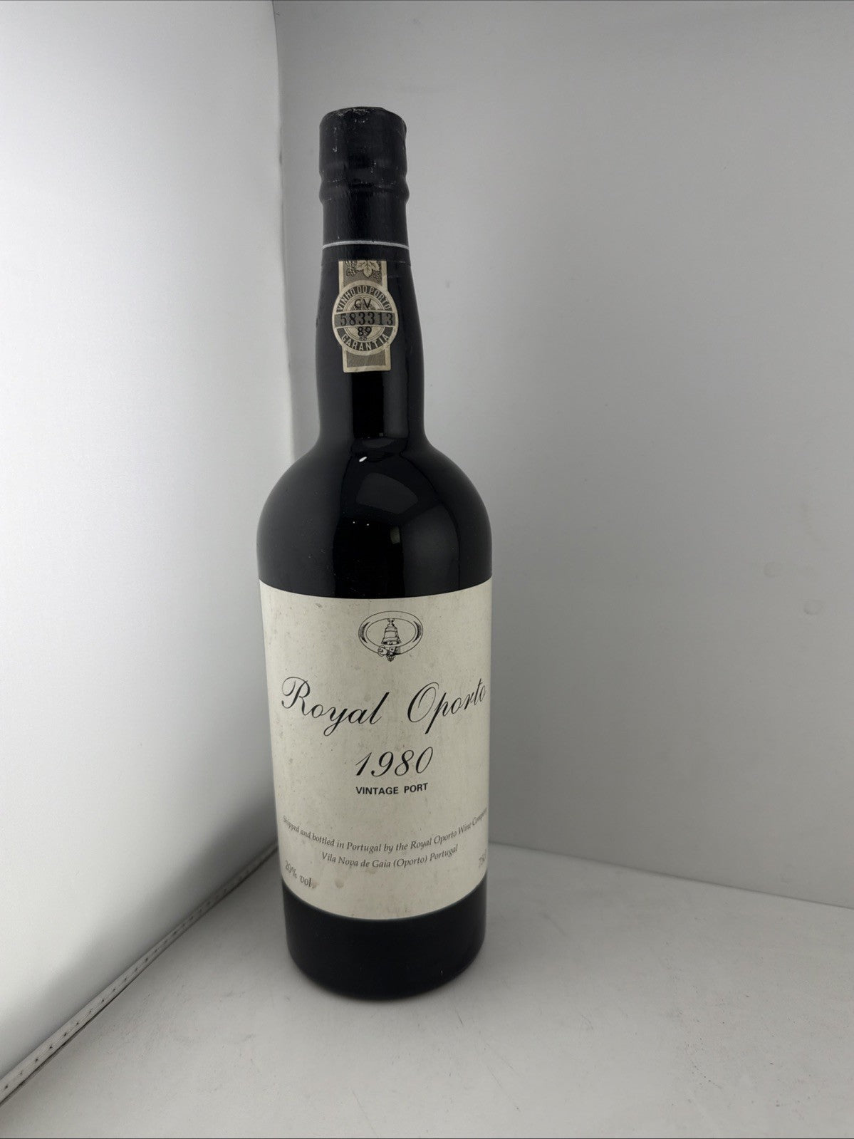 Royal Oporto 1980 Vintage Port 75cl – Mature Bottle