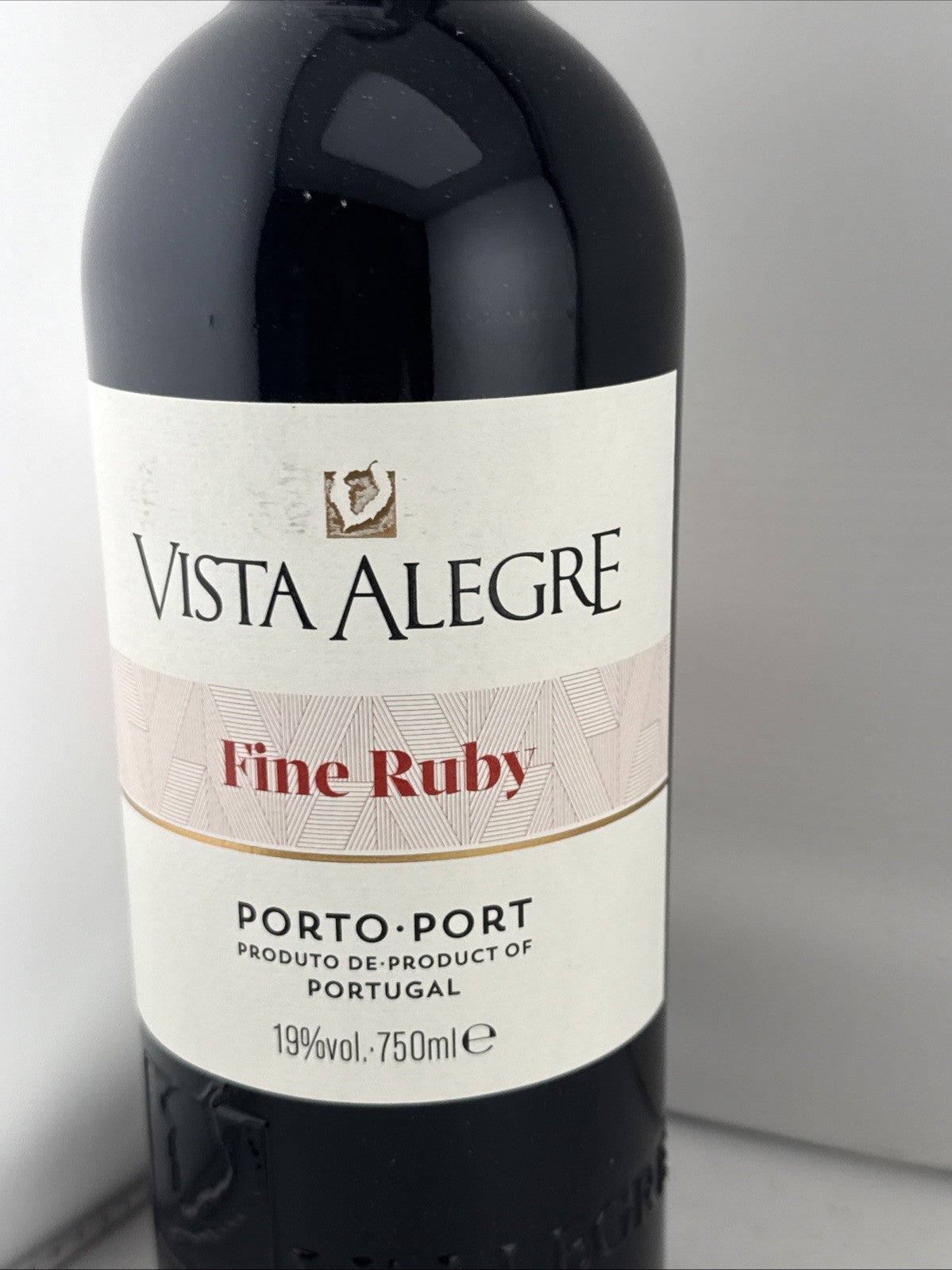 Vista Alegre Fine Ruby Port 75cl 19% Portuguese Fortified Wine