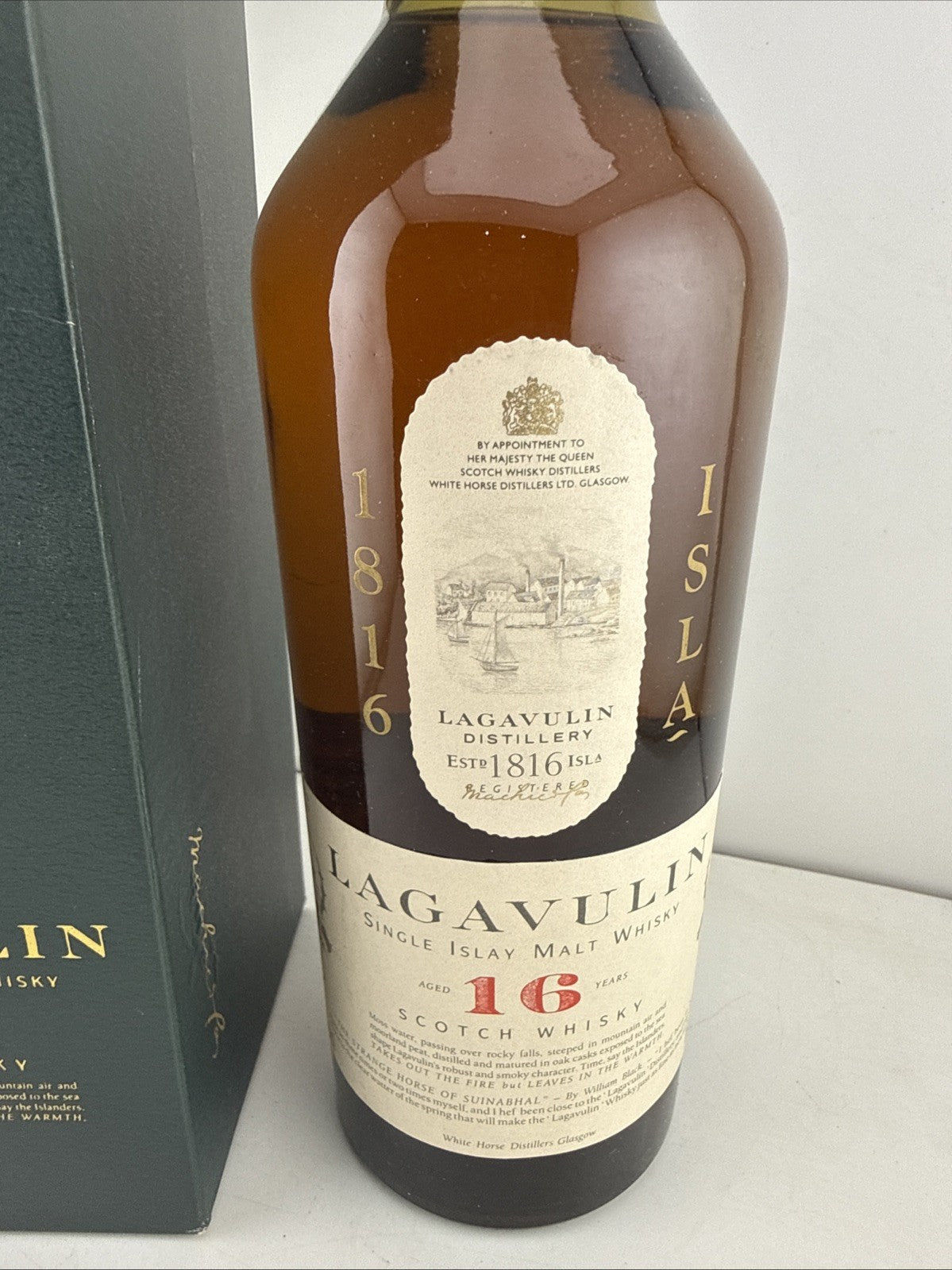 Lagavulin 16 Year Old White Horse 1990s Islay Whisky 70cl 43% Boxed