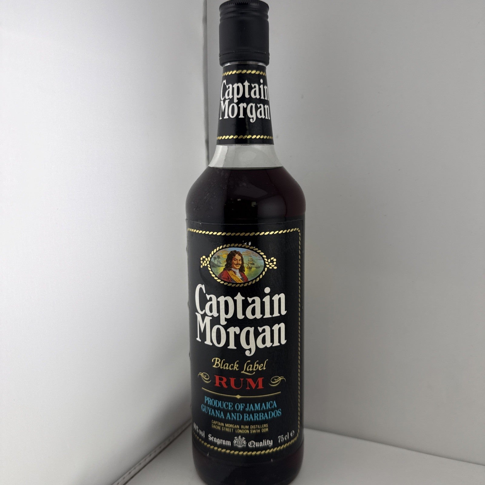 1980s Captain Morgan Black Label Rum 75cl 40% Seagram