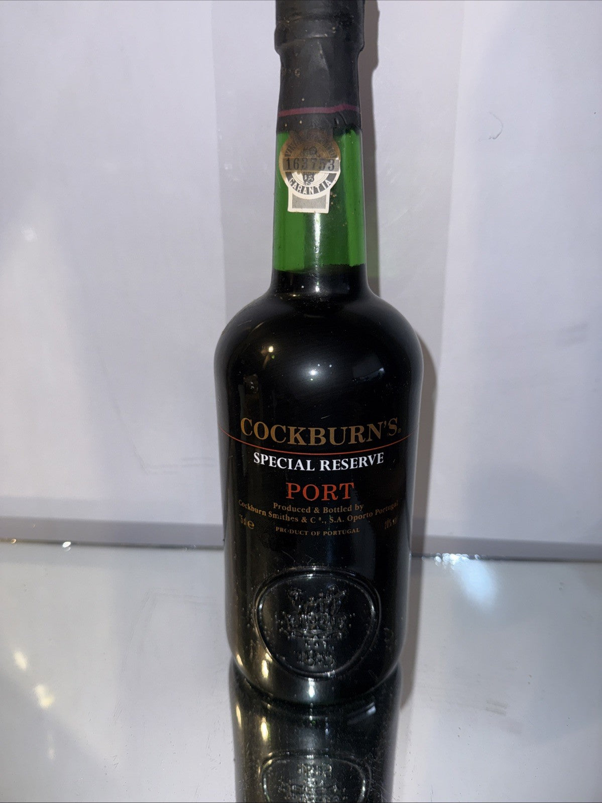 Cockburns Special reserve Port bottled 1990s vintage
