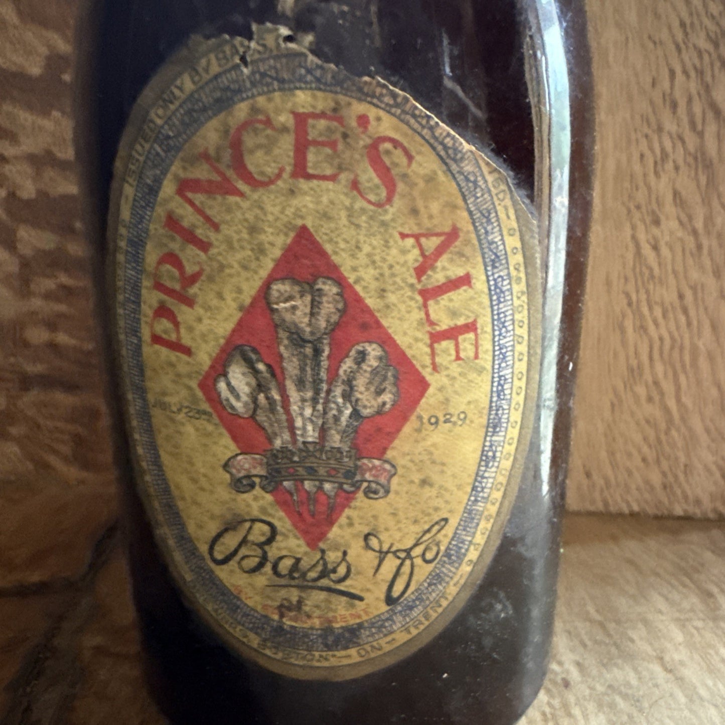 1929 Princes Ale  Bass and Co (with label  "presented by HRH Prince of Wales"