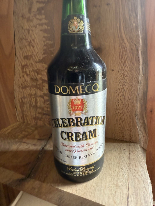 1977 Queens Jubilee 5 Year Old Domecq  Sherry Vintage Unique