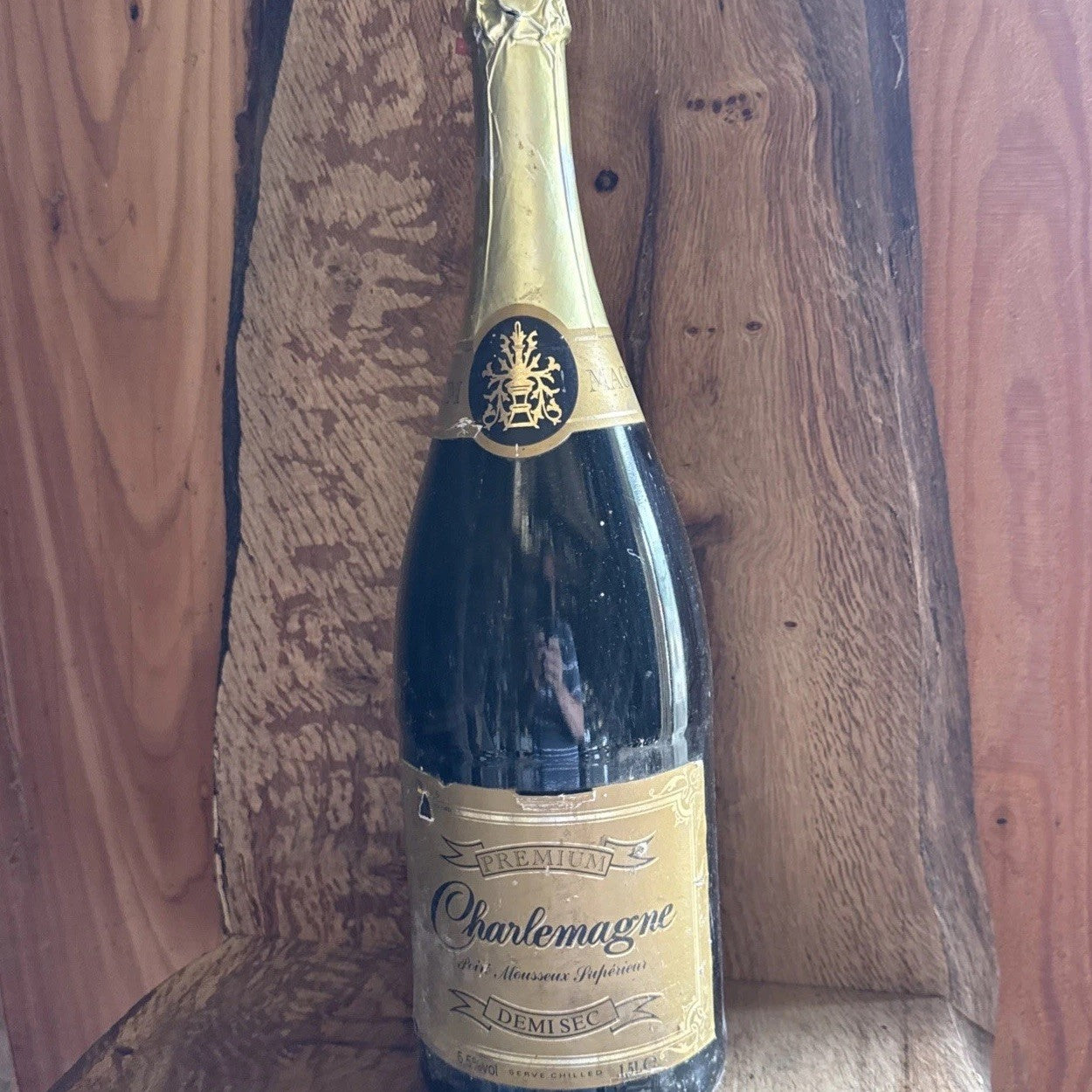 Charlemagne Iconic 1.5 L Magnum Bottle