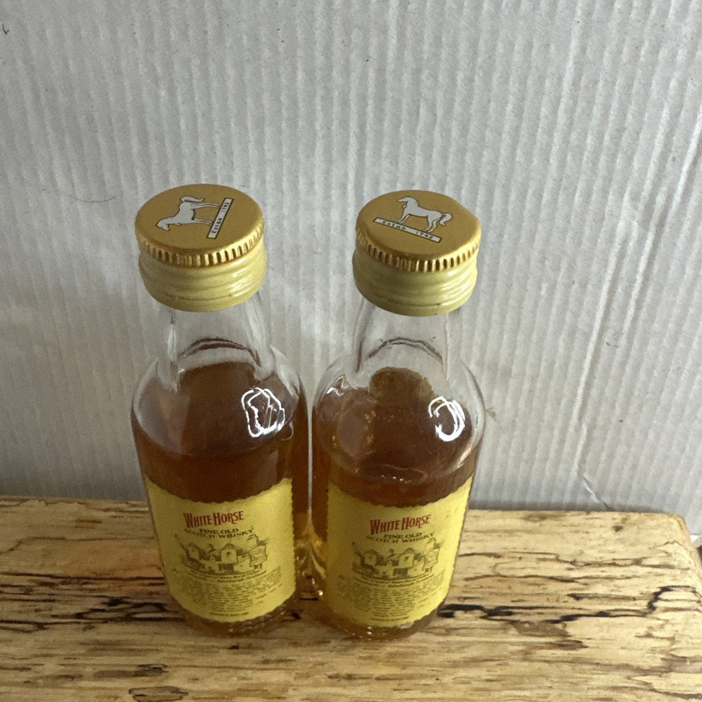 White Horse Fine Old Scotch Whisky miniature