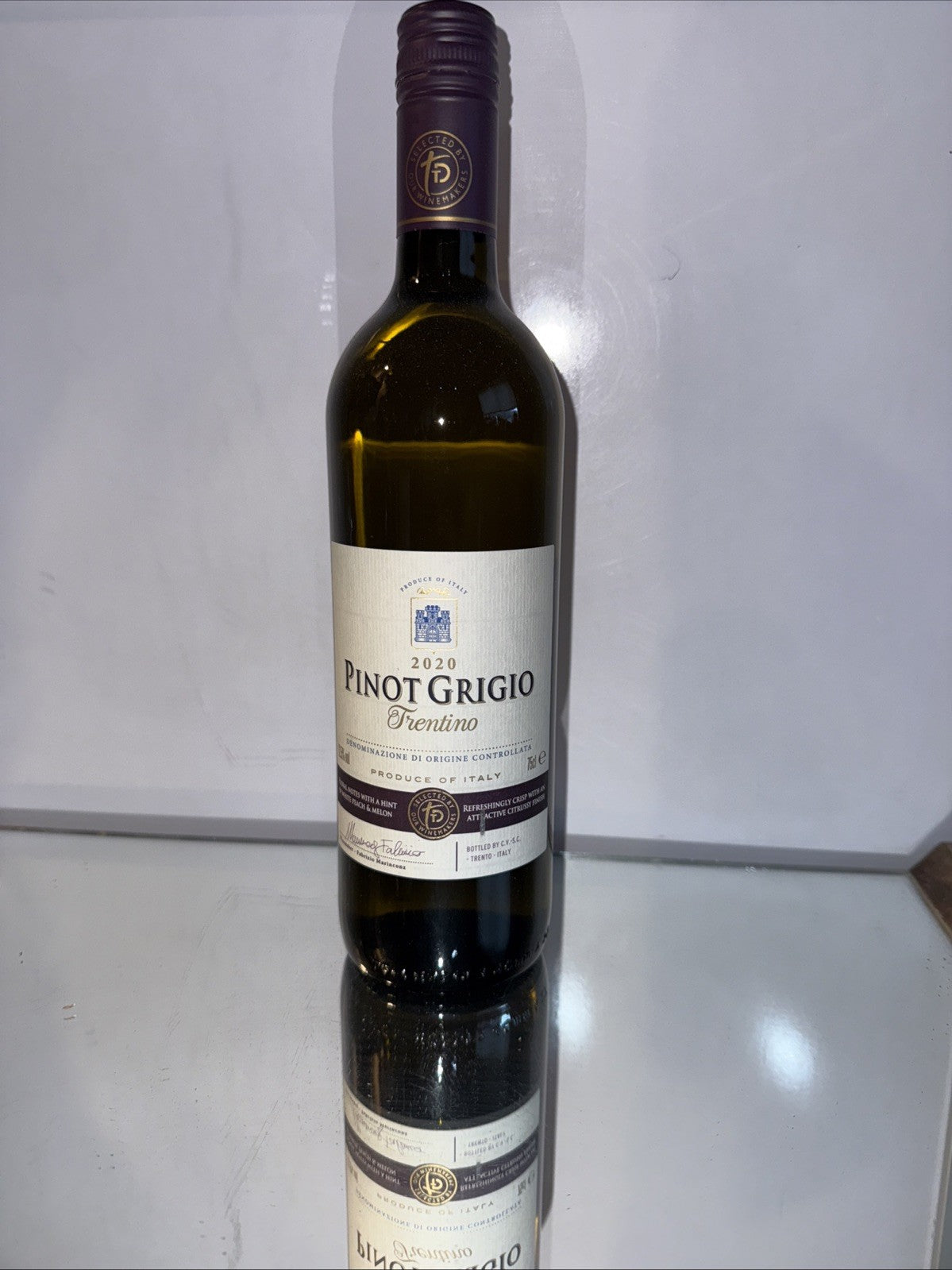 (750 ml) bottle of Tabrizio Marinconz Pinot Grigio Trentino DOC 2020