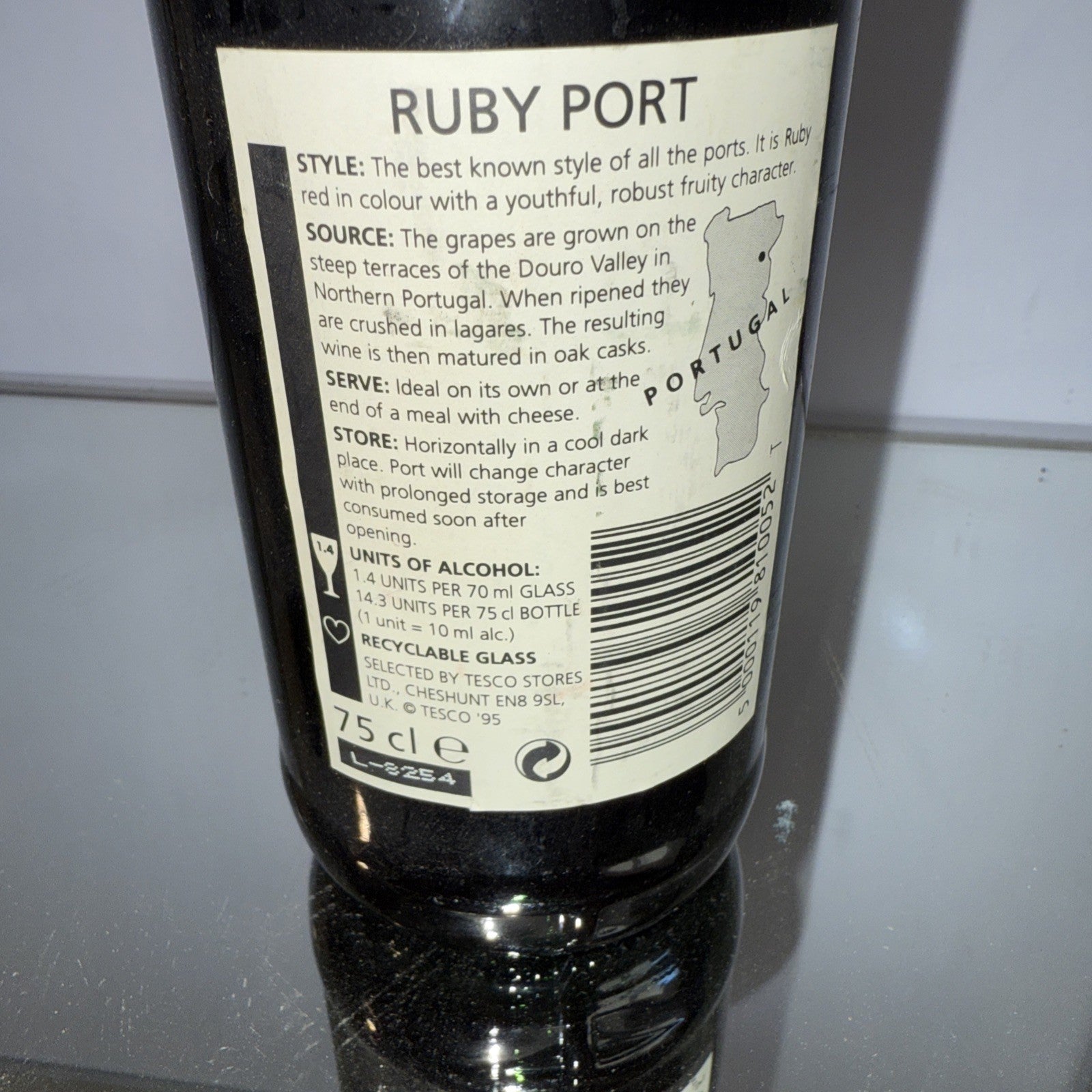 Tesco 1995 Ruby Port ( Made By Real Companhia Velha)
