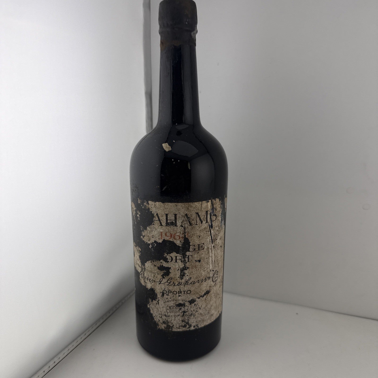 Grahams 1963 Vintage Port 75cl Damaged Label