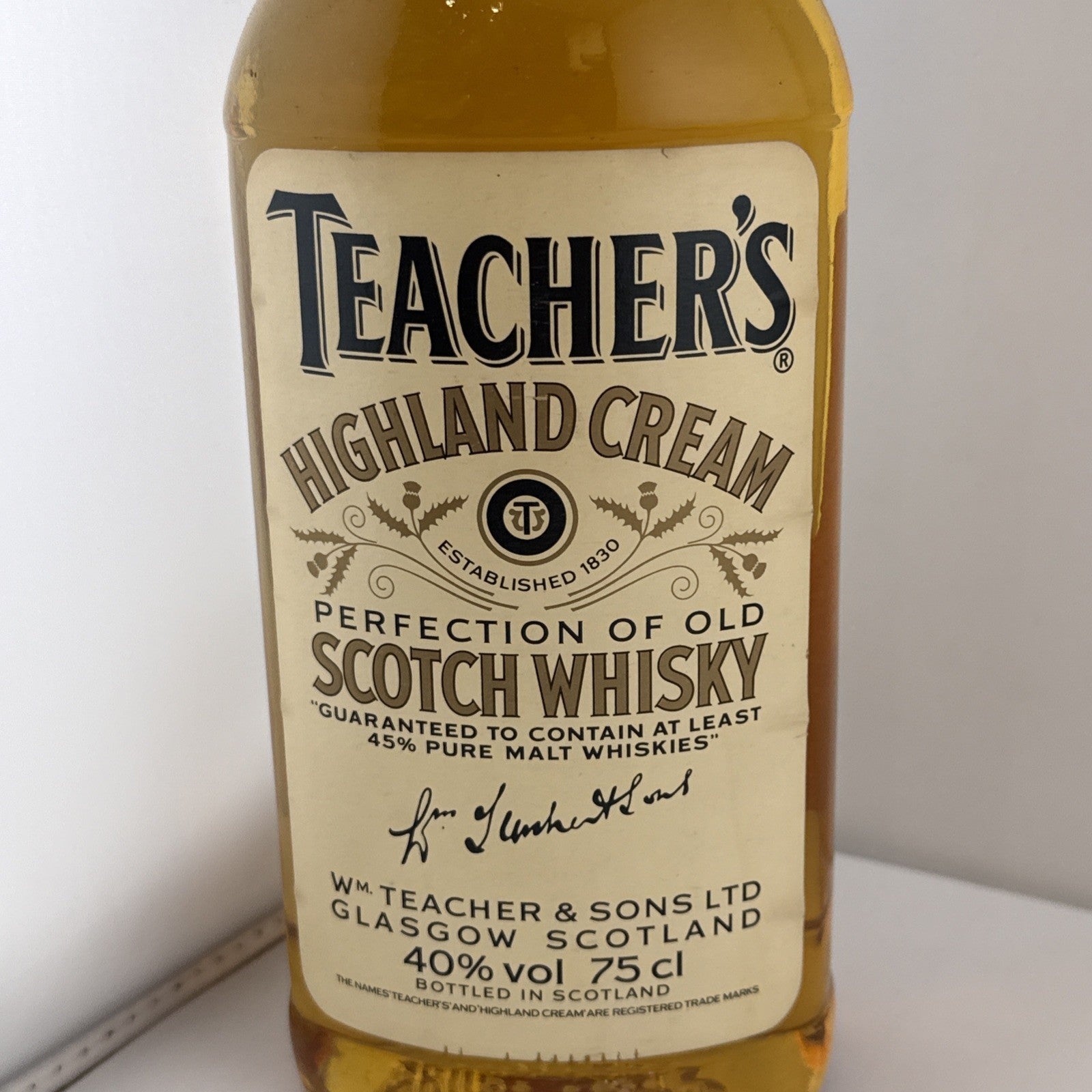Vintage Teacher’s Highland Cream Scotch Whisky 70cl 40% Old Label 1970s/80s