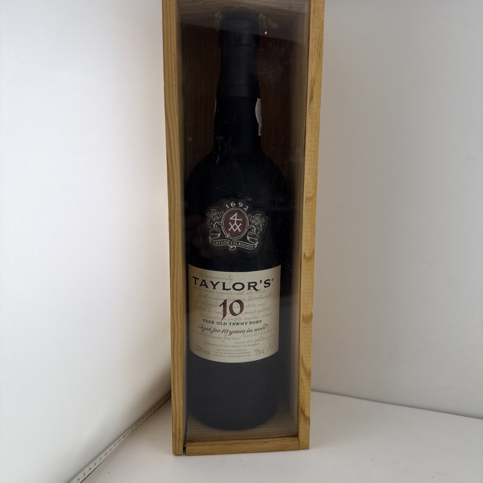 Taylor’s 10 Year Old Tawny Port 75cl Wooden Gift Box 20% Portugal