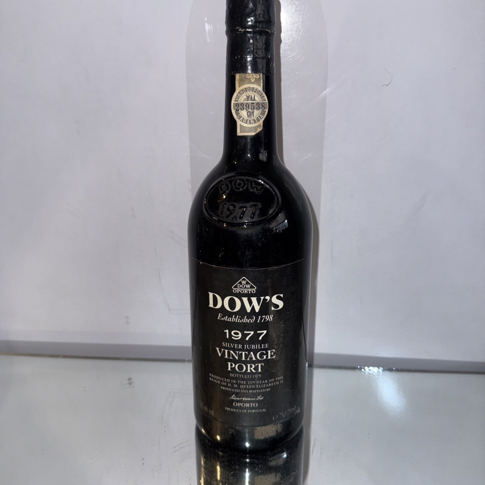 Dows 1977 Silver Jubilee Vintage Port
