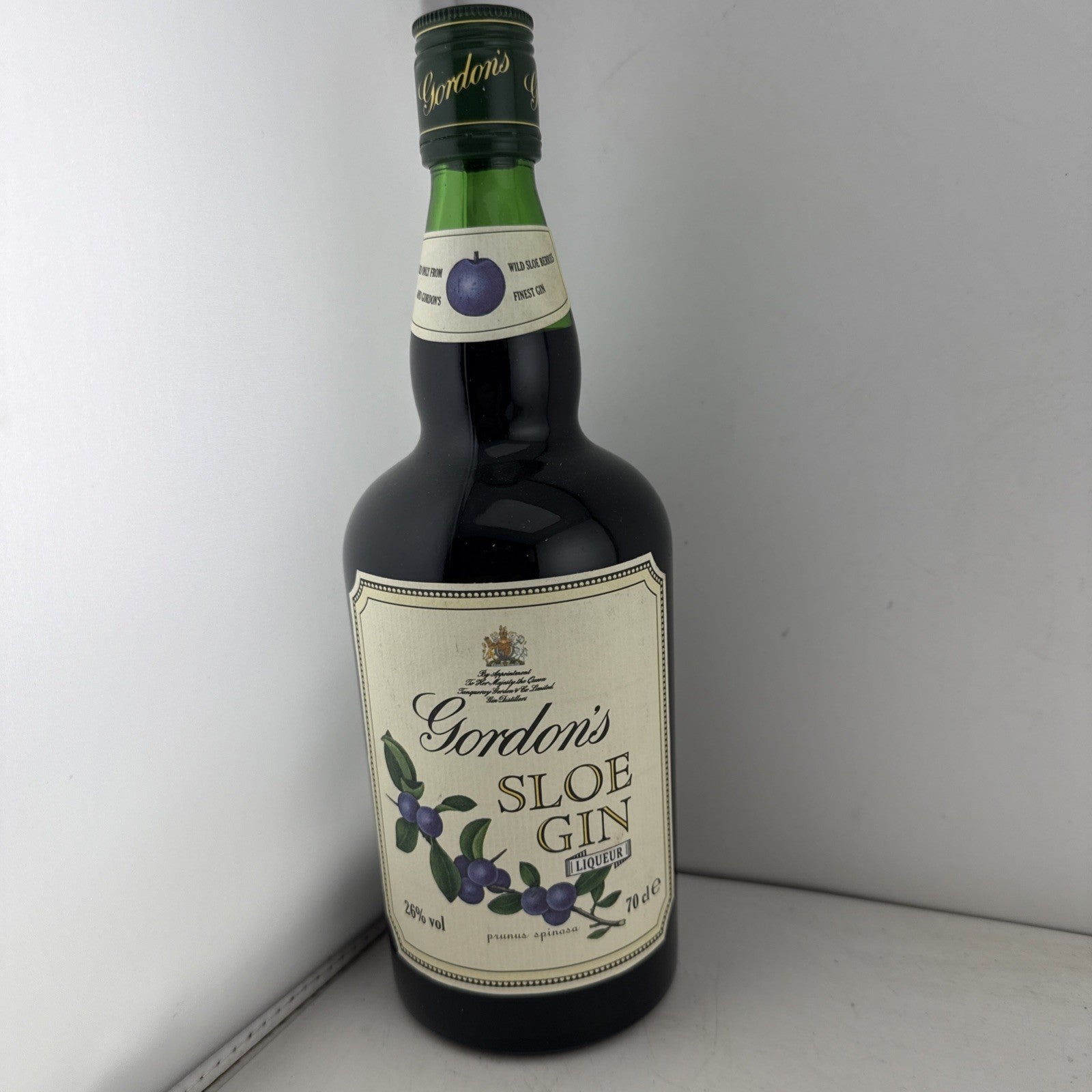 Vintage Gordon’s Sloe Gin 70cl 26%, believed bottled c.1980s