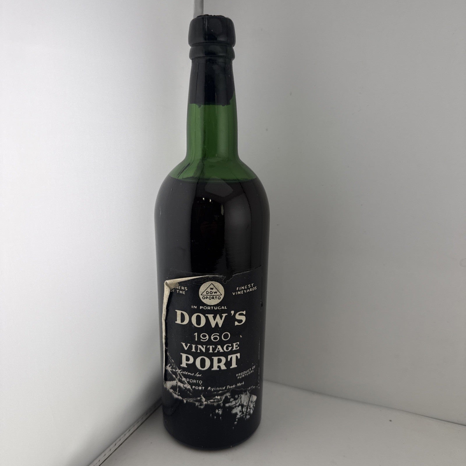 Dow's 1960 Vintage Port 75cl Oporto Bottling