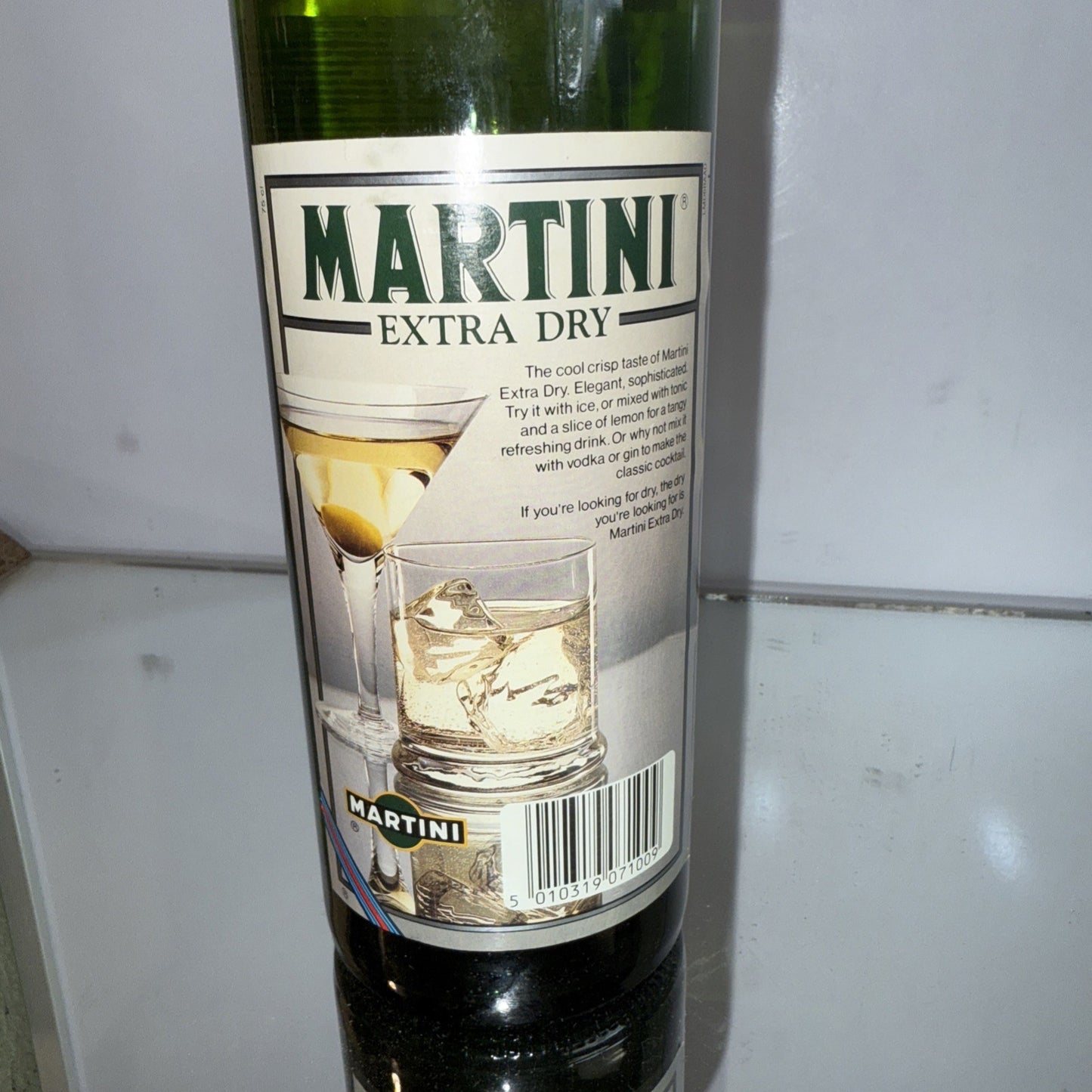 Martini extra dry Vermouth 1990s 75cl 14.7% abv