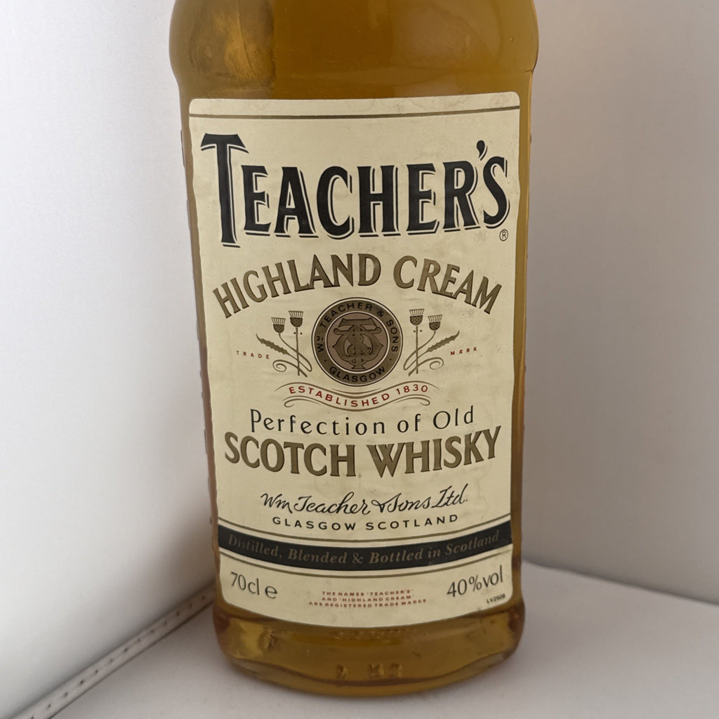 Vintage Teacher’s Highland Cream Scotch Whisky 70cl 40% Old Label 1990s