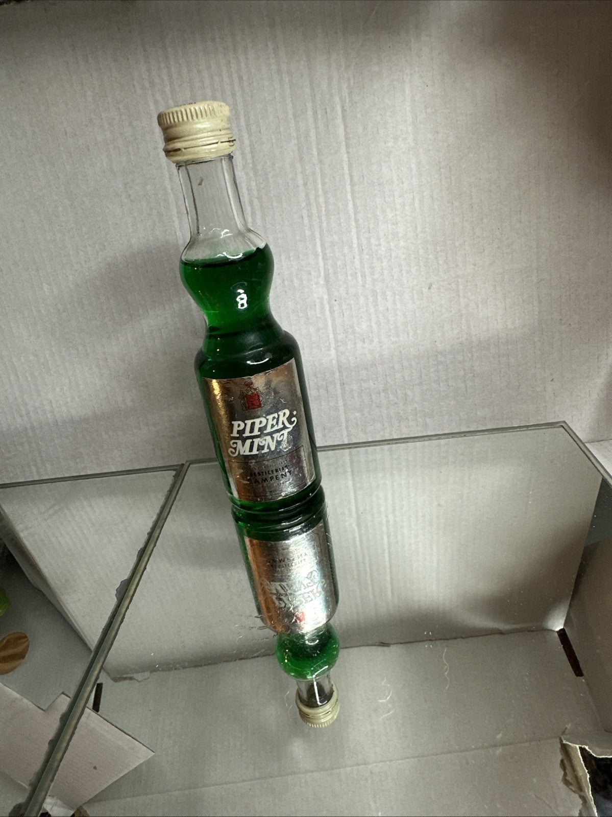 Pippermint Campeny Miniature Full