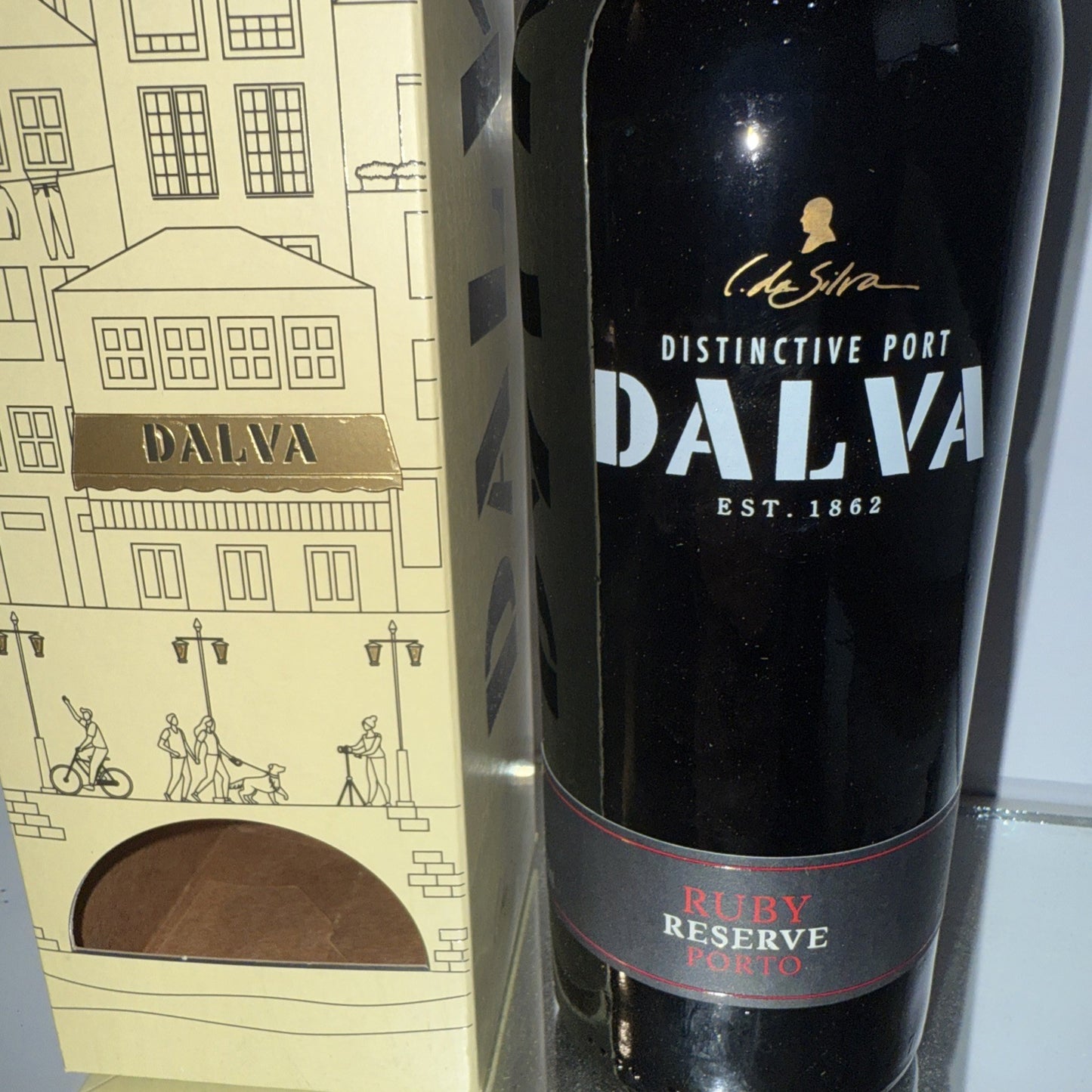 Dalva Ruby Reserve Port