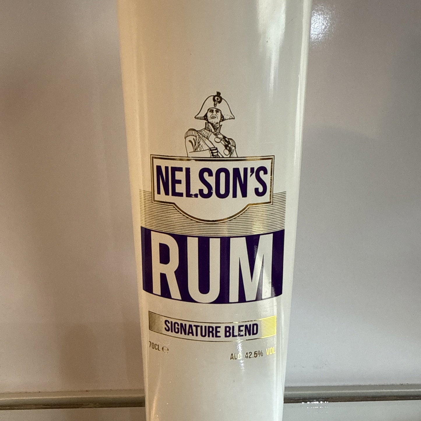 Nelson's Signature Blend Rum 42.5% 70cl