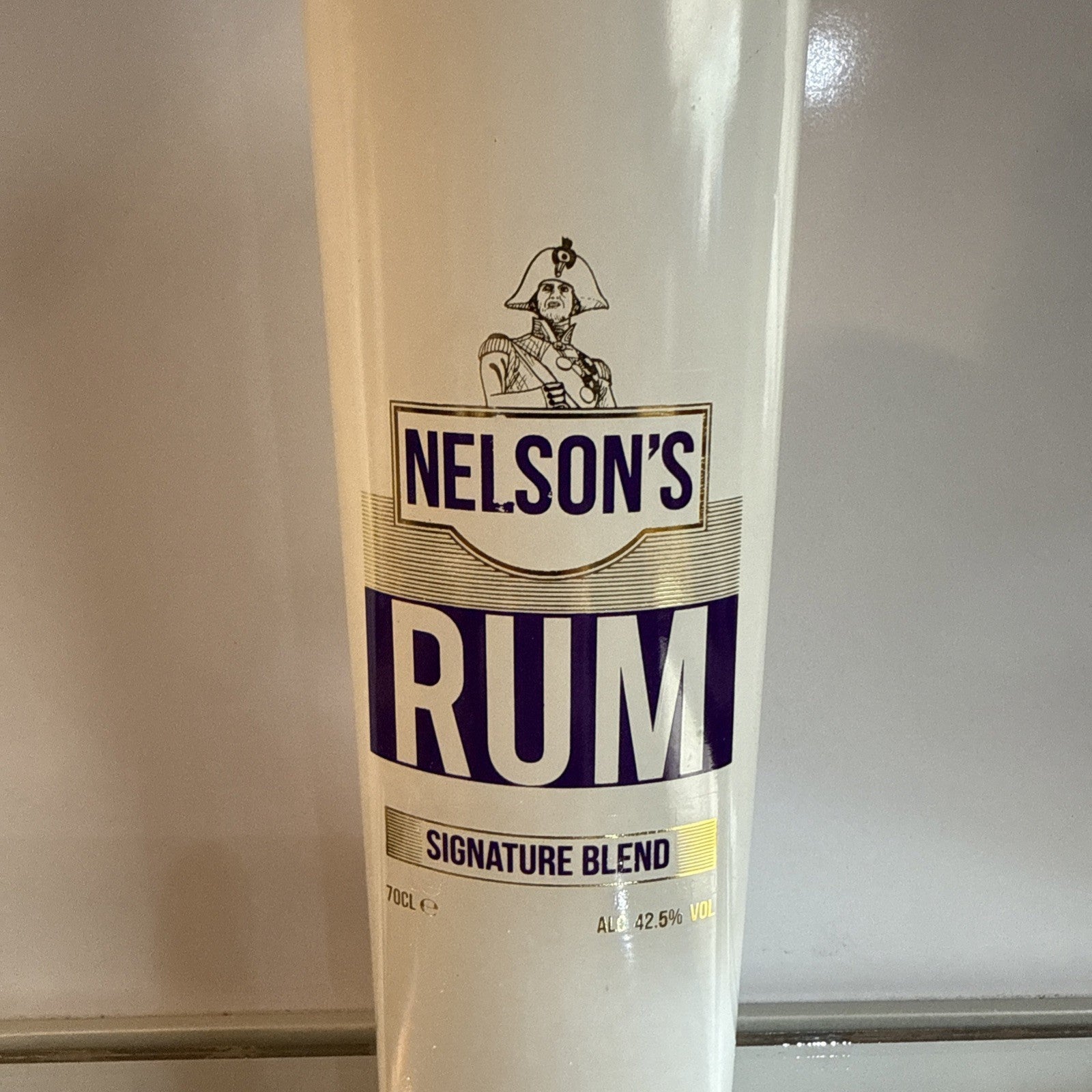 Nelson's Signature Blend Rum 42.5% 70cl