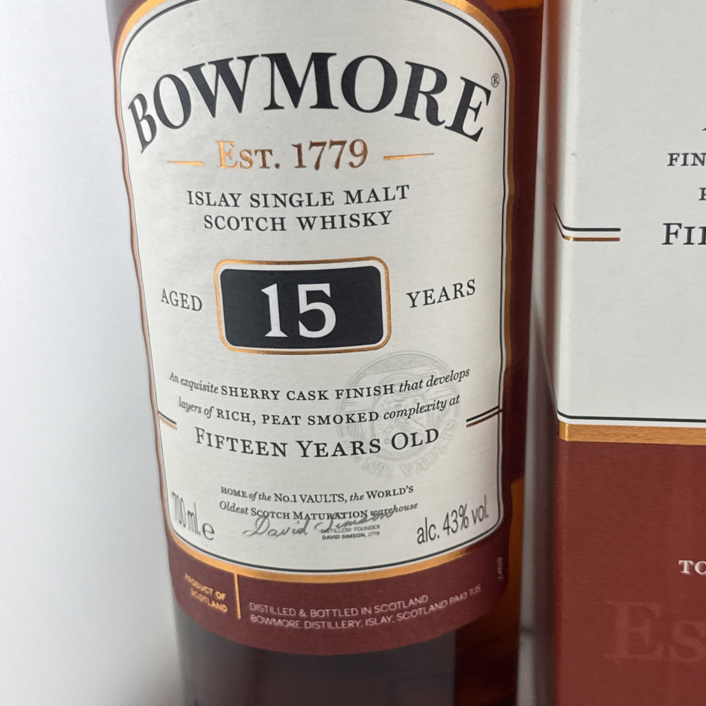 Bowmore 15 Year Old Darkest Islay Single Malt Whisky 70cl 43% Boxed